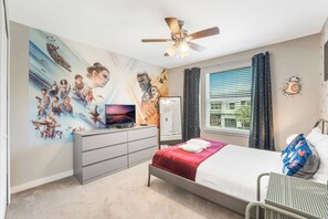 4 bedrooms, iron/ironing board, WiFi, bed sheets - Cozy home in the best location of orlando (Kissimmee)