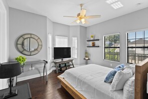 4 chambres, bureau, fer et planche à repasser, Wi-Fi gratuit