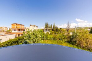 House, Smoking | 1 bedroom - Serene Studio With Balcony Golem (Golem)