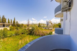 Apartment | 1 bedroom - Amazing Studio With Free Parking Golem (Golem)