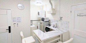 Iron/ironing board, free WiFi - Avenue Koza Hotel (Okinawa)