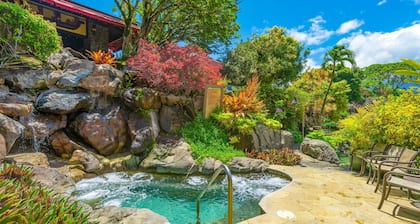 Top-Floor Ocean View Resort 3BR +Beach +A/C +Pool