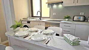 Private kitchen - APTO JULIETTA BEACH LOVE (PLAYA HONDA)