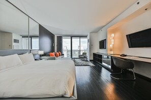 1 bedroom, desk, iron/ironing board, free WiFi