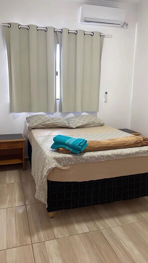 Wifi gratis y ropa de cama 