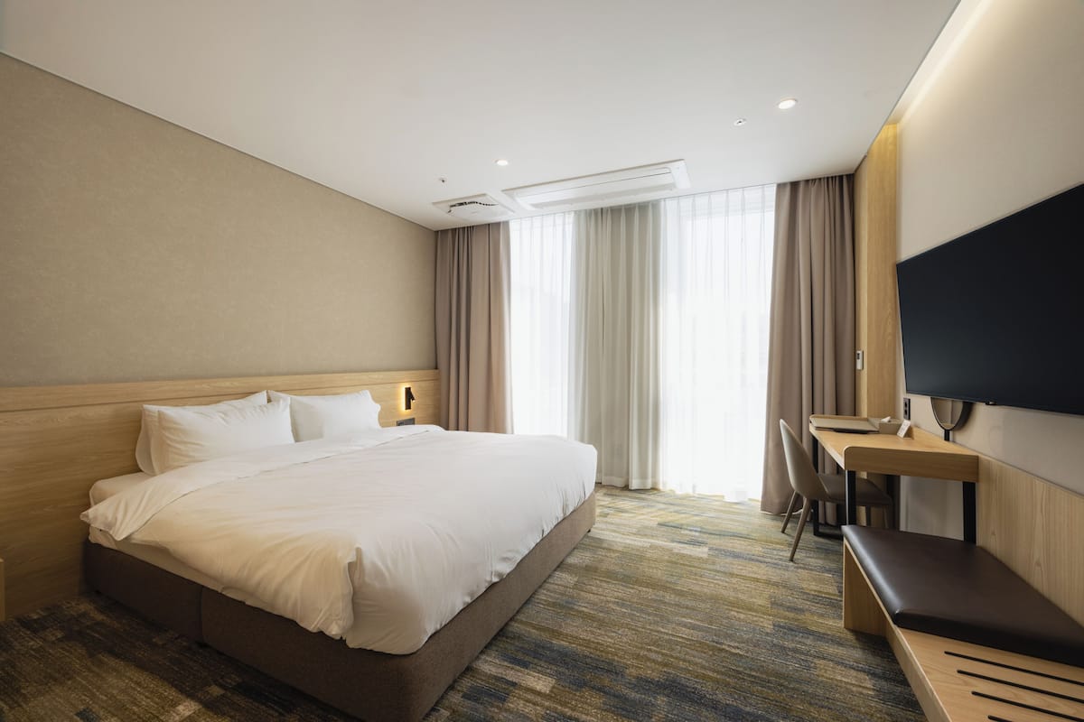 Chambre Double Standard, vue montagne | 1 chambre, literie de qualité supérieure, couette en duvet d'oie