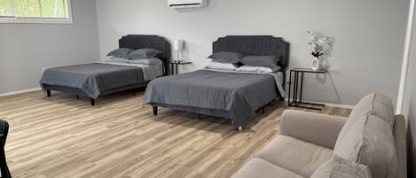 1 chambre, fer et planche à repasser, Wi-Fi gratuit, draps fournis