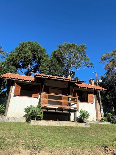 Cozy guesthouse surrounded by nature, total privacy, fireplace