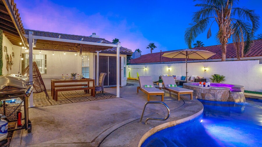 Alligator Vacation Home