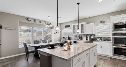 Stylish and Spacious Farmhouse Retreat with all Comforts