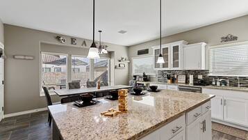 Microwave, oven, stovetop, dishwasher