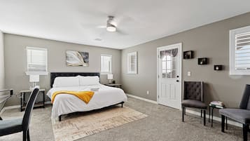 4 habitaciones, tabla de planchar con plancha, wifi y ropa de cama