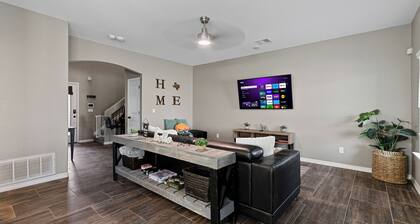 Stylish and Spacious Farmhouse Retreat with all Comforts