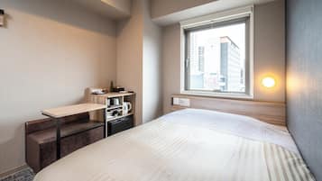 Desk, iron/ironing board, free WiFi