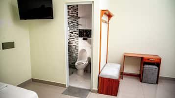 Dusche, Handtücher, Seife, Shampoo