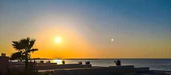 Exclusive 21 Ajman | 4BR Villa w/ Private Pool and Beach