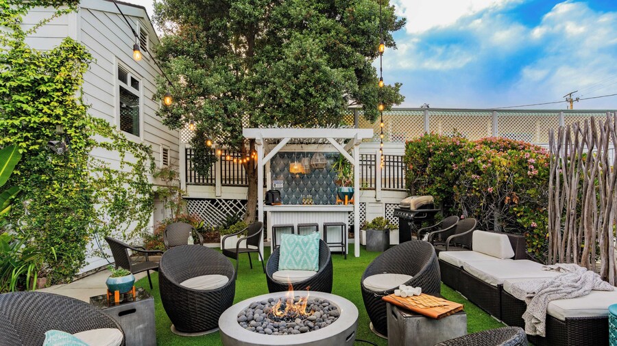The Cayucan Bungalows by AvantStay Pet-Friendly Getaway Steps from Cayucos State Beach