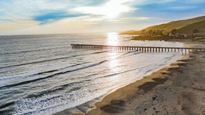 Interior - The Cayucan Bungalows by AvantStay Pet-Friendly Getaway Steps from Cayucos State Beach (Cayucos)
