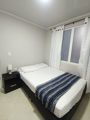 2 bedrooms, desk, iron/ironing board, travel cot