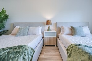 1 chambre, fer et planche à repasser, Wi-Fi gratuit, draps fournis