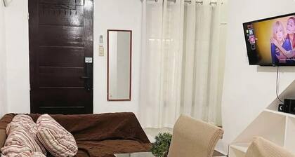 Kellyscrib 2bed 1bath Entire House Fully Airconditioned Clark Angeles Pampanga