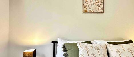 4 bedrooms, desk, iron/ironing board, travel cot