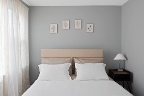 3 dormitorios, tabla de planchar con plancha, cuna de viaje y wifi