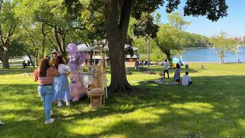 Apartment, 2 Bedrooms, Smoking, City View | Property grounds