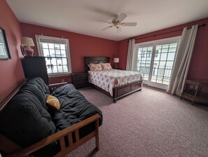 5 bedrooms, iron/ironing board, WiFi