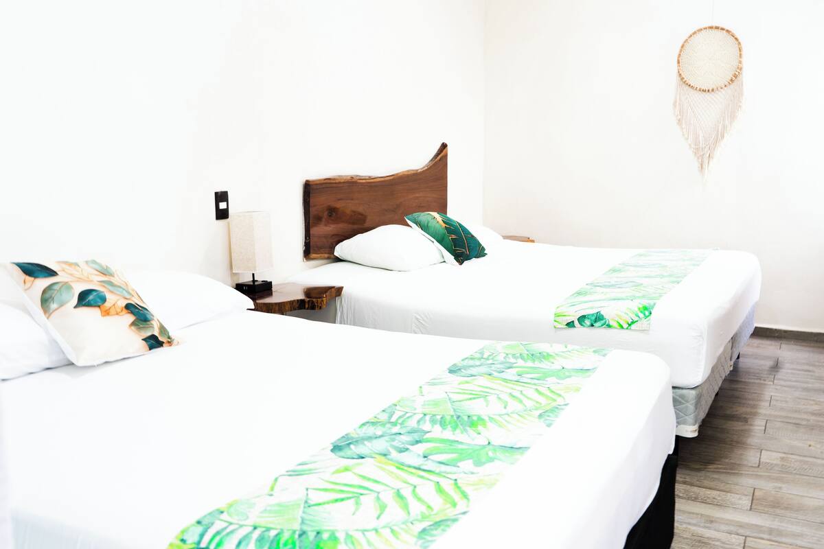 Deluxe Double Room, Garden View