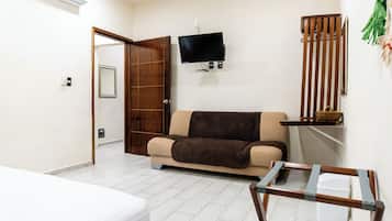 Deluxe Suite, 2 Bedrooms, Connecting Rooms | Premium bedding, down duvets, free WiFi, bed sheets
