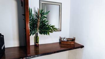 Comfort Double Room, Garden View | Wardrobe