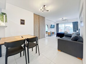 Deluxe Studio | Living area - Ayres Suites Rio de Janeiro (Buenos Aires)