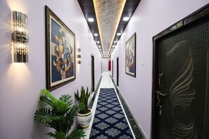 Lobby - Fabhotel Geeta Bhawan (Faizabad)