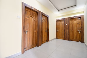 Lobby - Fabhotel Seven Inn 3.0 (Bhubaneshwar)