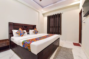 1 bedroom, Egyptian cotton sheets, premium bedding, in-room safe - Fabhotel Bungalow 14 (Jaipur)
