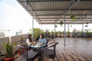 Restaurant - Fabhotel Frendz (Hyderabad)