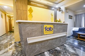Reception - FabHotel Alpine I - Inside Shivani Avenue (Ahmedabad)