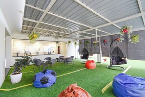 Restaurant - FabHotel Prime Cozy - Nr Yashoda Hospital, Hitech City (Hyderabad)