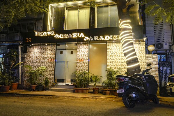 Parking - FabExpress Occazia Paradise (Mumbai)