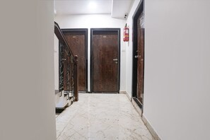 Lobby - FabExpress Occazia Paradise (Mumbai)