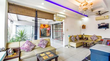 Sala de estar en el lobby