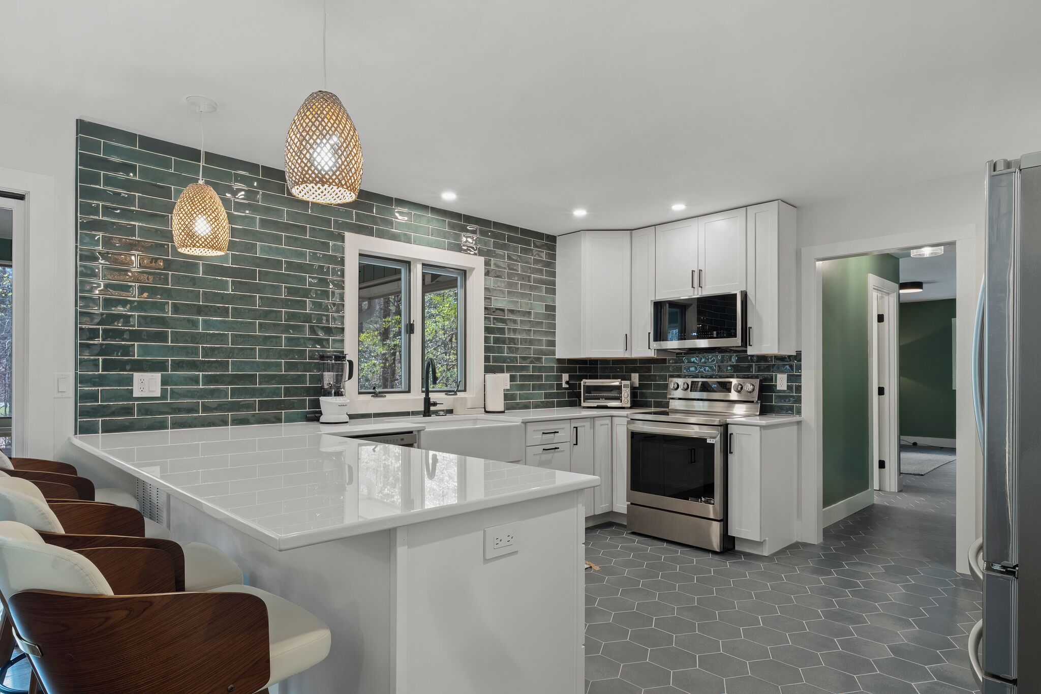 Refrigerador, microondas, horno, placa de cocina