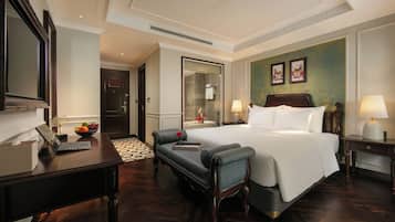 Junior Suite, Balcony, City View | 1 bedroom, Egyptian cotton sheets, premium bedding, down duvets