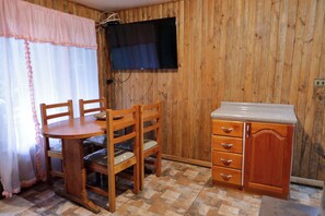 Dining - Delightful 2-bedroom cabin in Los Ríos (Los Ríos)