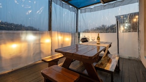 Basic Room, 2 Bedrooms (Deluxe Type B (Pool Villa/BBQ)) | 2 bedrooms, free WiFi - Yeonorang Park Pool Villa in Pohang (Pohang)