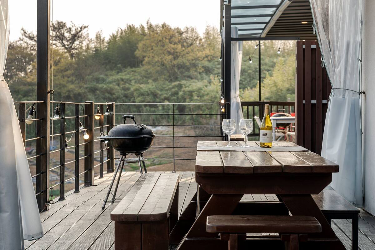 Rom – basic, 2 soverom (Deluxe Type B (Pool Villa/BBQ)) | 2 soverom og wi-fi (inkludert)