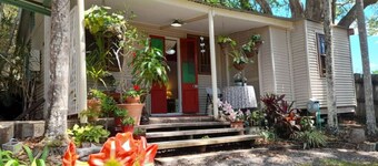 Quirky Cottage in Centre of Maleny Walk Everywhere