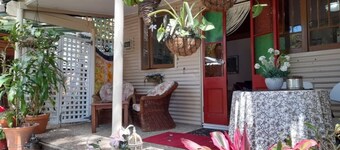 Quirky Cottage in Centre of Maleny Walk Everywhere