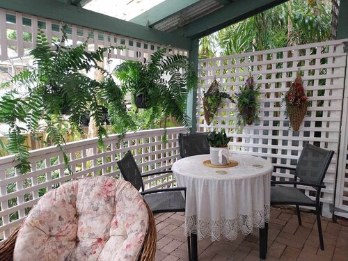 ALBA the Scottish Cottage Maleny<br>Walk everywhere